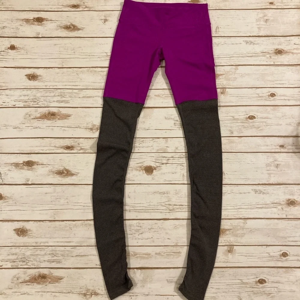 ALO Yoga Goddess Leggings Magenta Gray Ruched Compression M